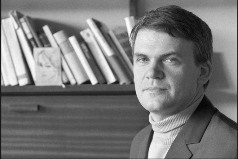Dr Jean-Marie Yombo : « Kundera lègue à la postérité les moyens romanesques de son ré-enchantement »