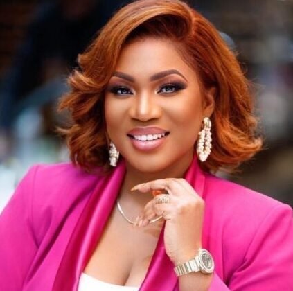 Lady Sonia Mabiala : la voix qui redéfinit l’ambition féminine