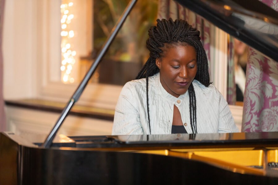 Coraline Parmentier : « La musique est ma façon de ne pas me taire »